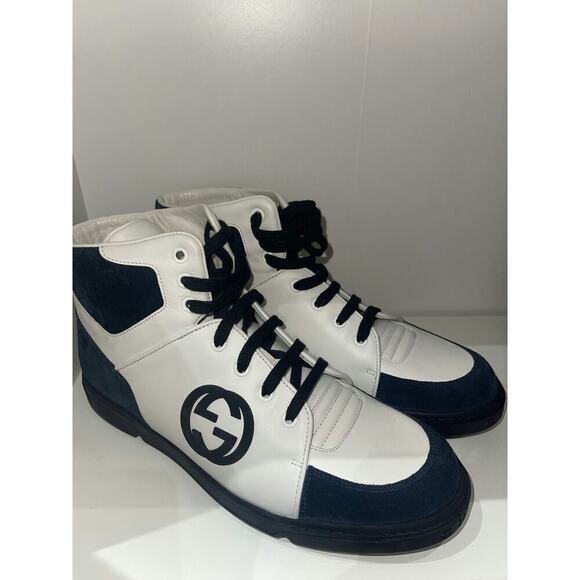 Gucci White and Navy High-Top Sneakers with Interlocking G Logo - Picture 2 of 4